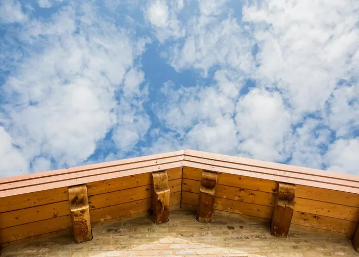 Alojamento de Acomodação e Pequeno-almoço Il Cavallino Civitanova Alta